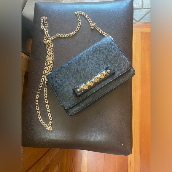 Henri Bendel Crossbody Bag / Wallet - Picture 1 of 7